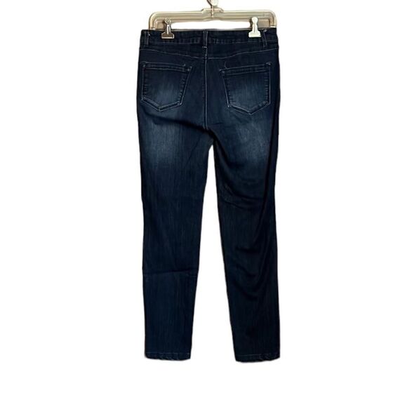 Artisan NY dark wash denim. Size 8 - Picture 8 of 8